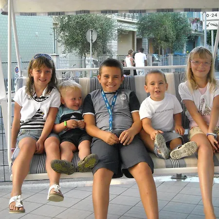 Lora 2* Rimini