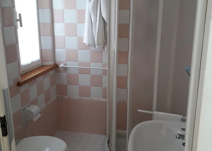 Lora 2* Rimini